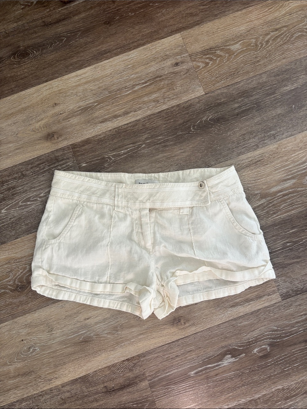 bebe Cream Drawstring Linen Blend Shorts